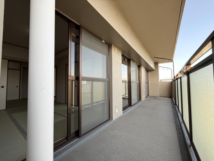 南東側バルコニー